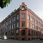 Rimelig Kjellerleilighet Med Parkering - Ahotel No